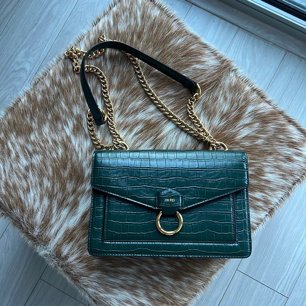 Green croc JW PEI flap bag with gold hardware- like new and with dust bag!